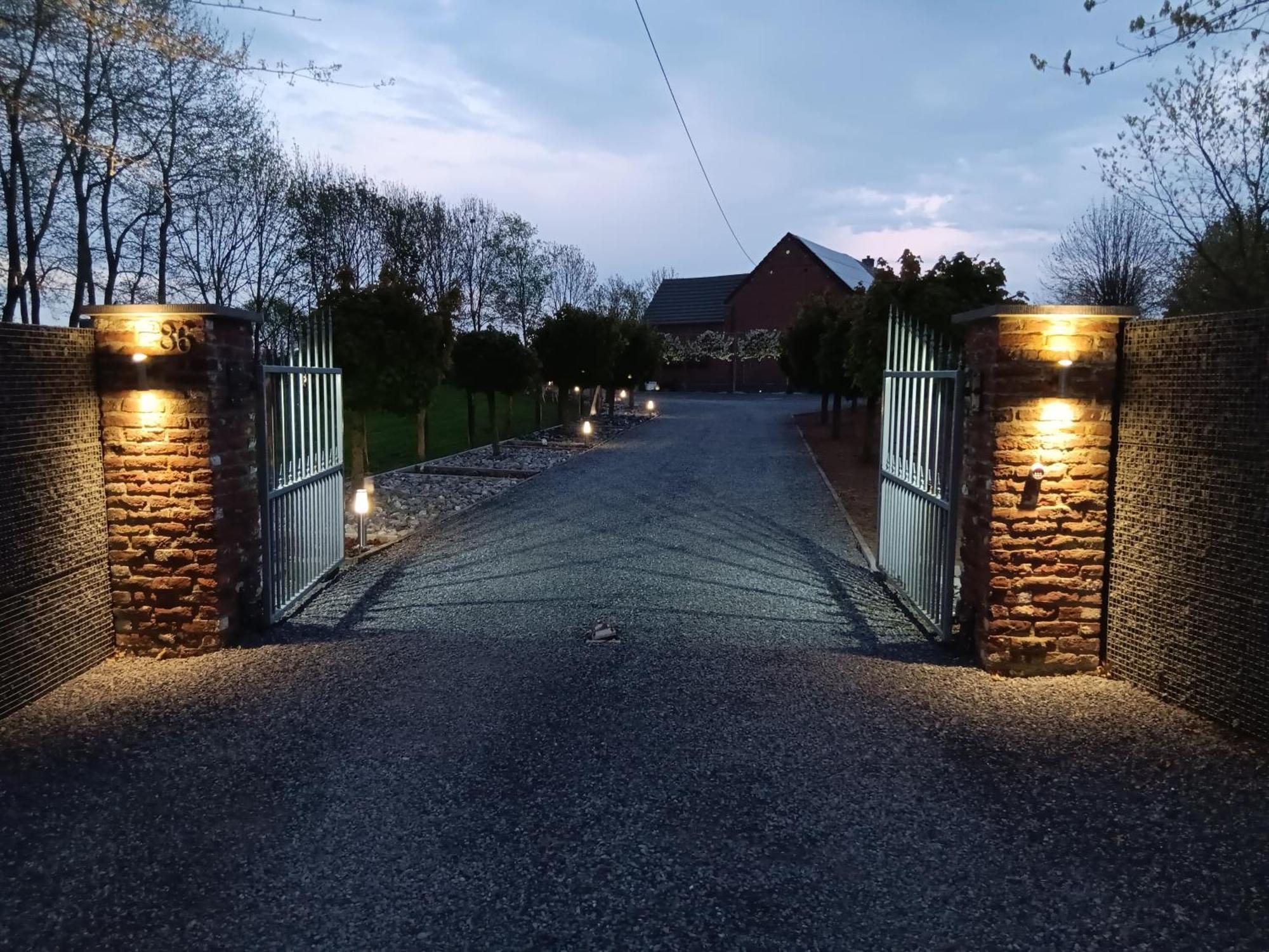 La Chambre Des Daines Binche Exterior foto